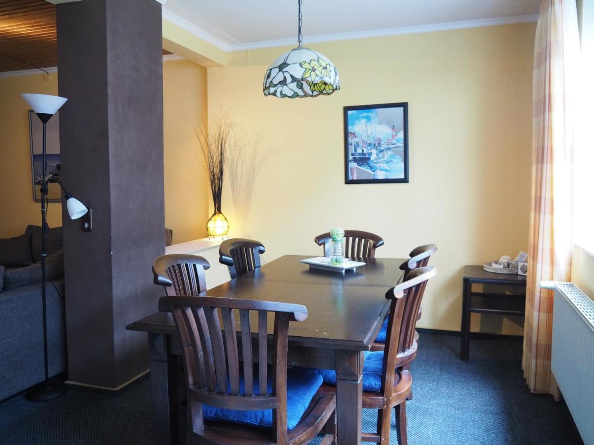 Friesenmeer Ferienwohnung Eins Bensersiel Ngoại thất bức ảnh